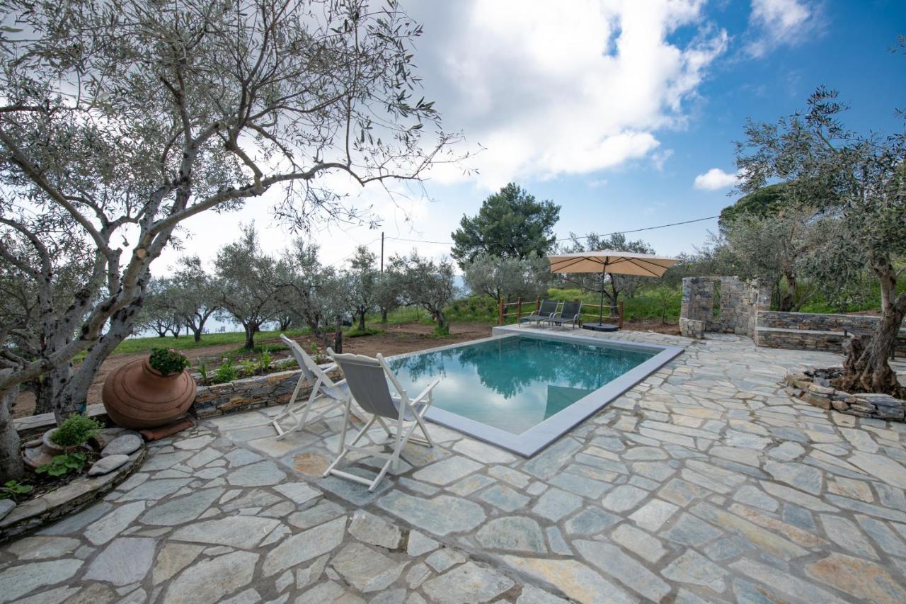 Villa Marouda Glossa Exterior photo